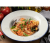 spagetti-s-moreproduktami-v-tomatnom-souse